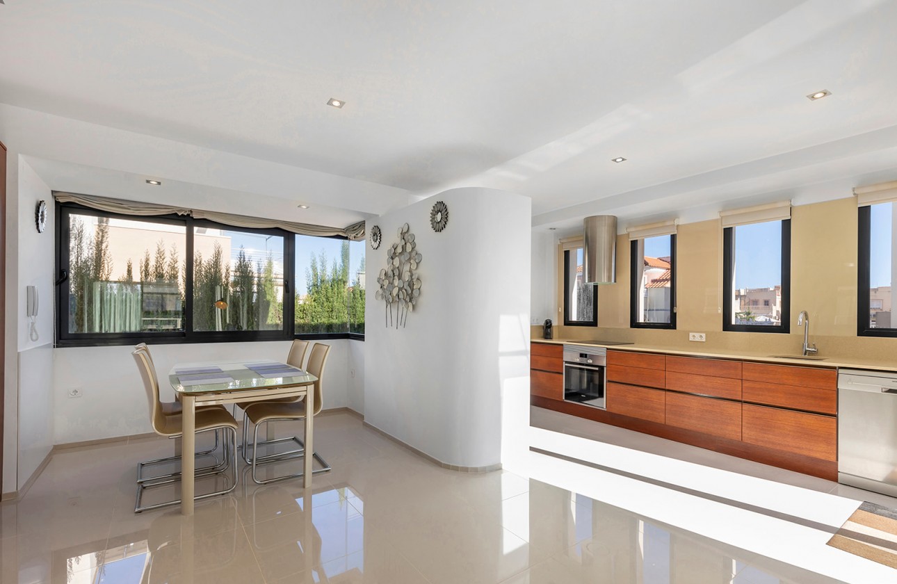 Reventa - Chalet - Orihuela Costa - La Zenia