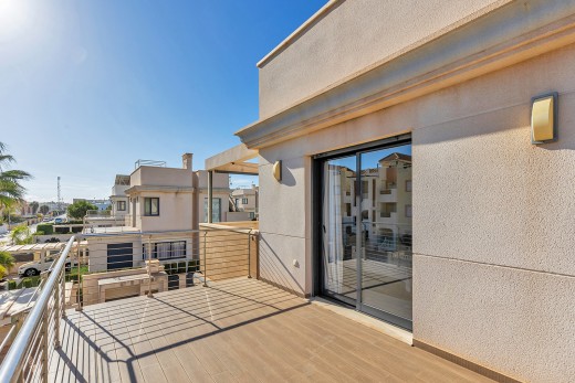 Reventa - Chalet - Orihuela Costa - La Zenia