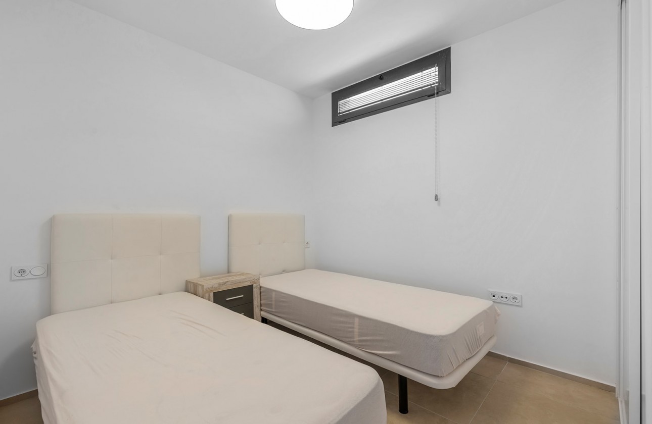 Reventa - Chalet - Orihuela Costa - La Zenia
