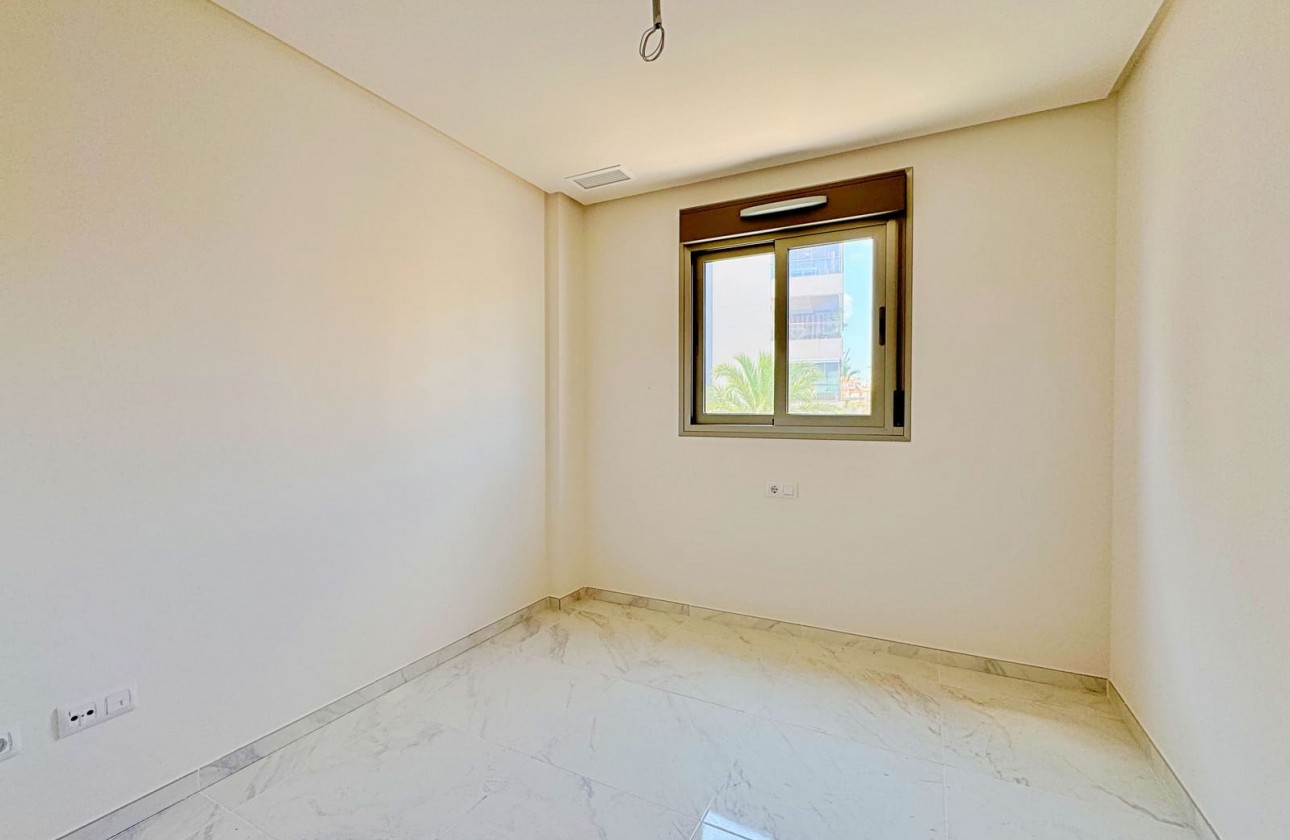 Reventa - Apartamento - Orihuela Costa - Villamartin