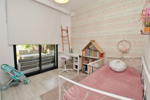 Resale - Villa - La Zenia