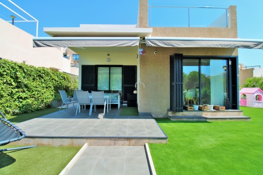 Resale - Villa - La Zenia