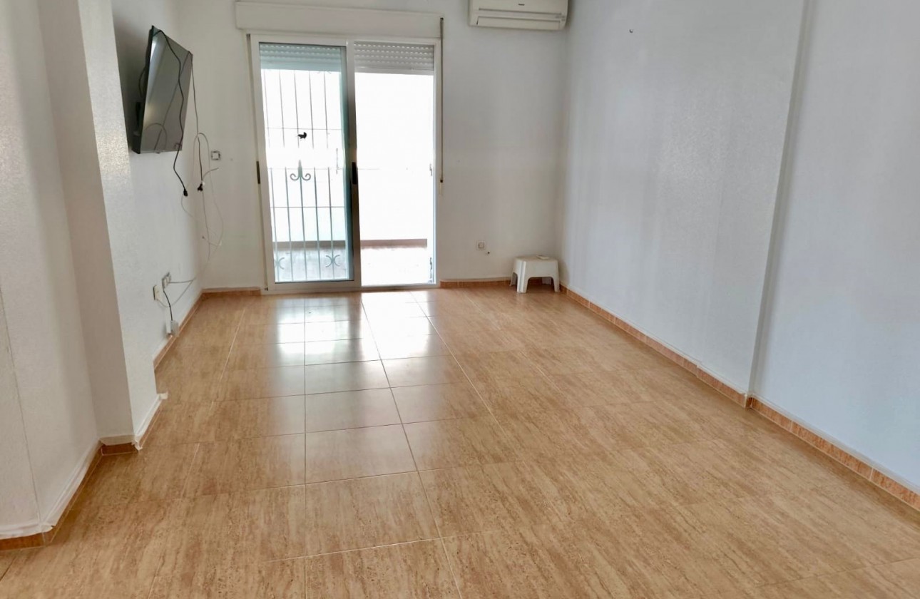 Reventa - Apartment Ground Floor Apartment - Orihuela Costa - Playa Flamenca