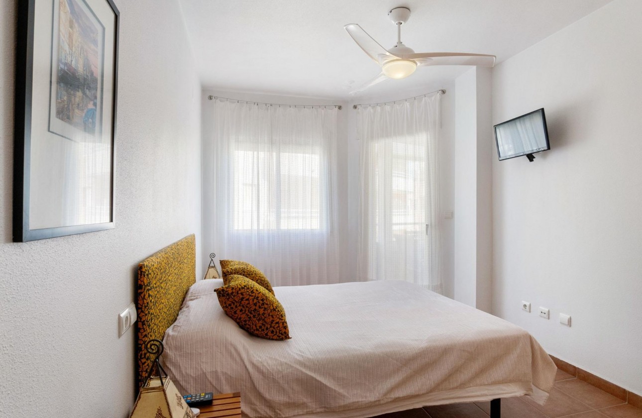 Resale - Apartment - Orihuela Costa - Altos de Campoamor