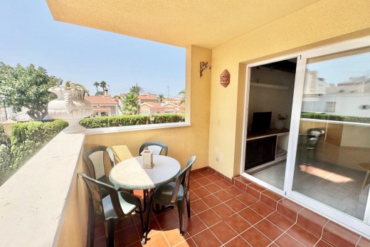 Resale - Apartment - Torrevieja Centro - Torrevieja