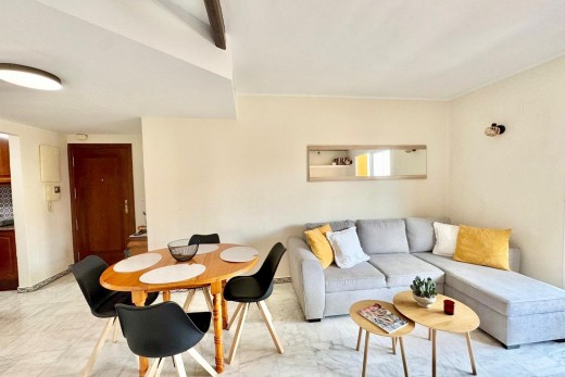 Resale - Apartment - Torrevieja Centro - Torrevieja