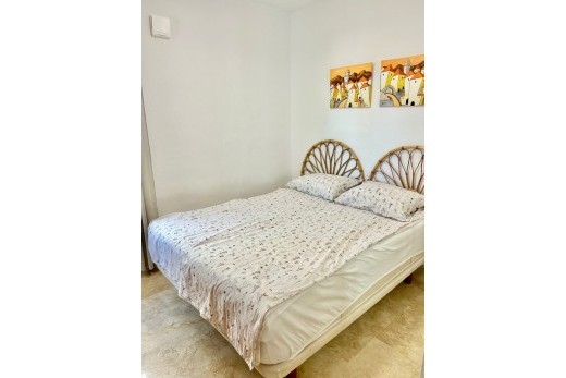 Reventa - Detached Villa - La Fuente