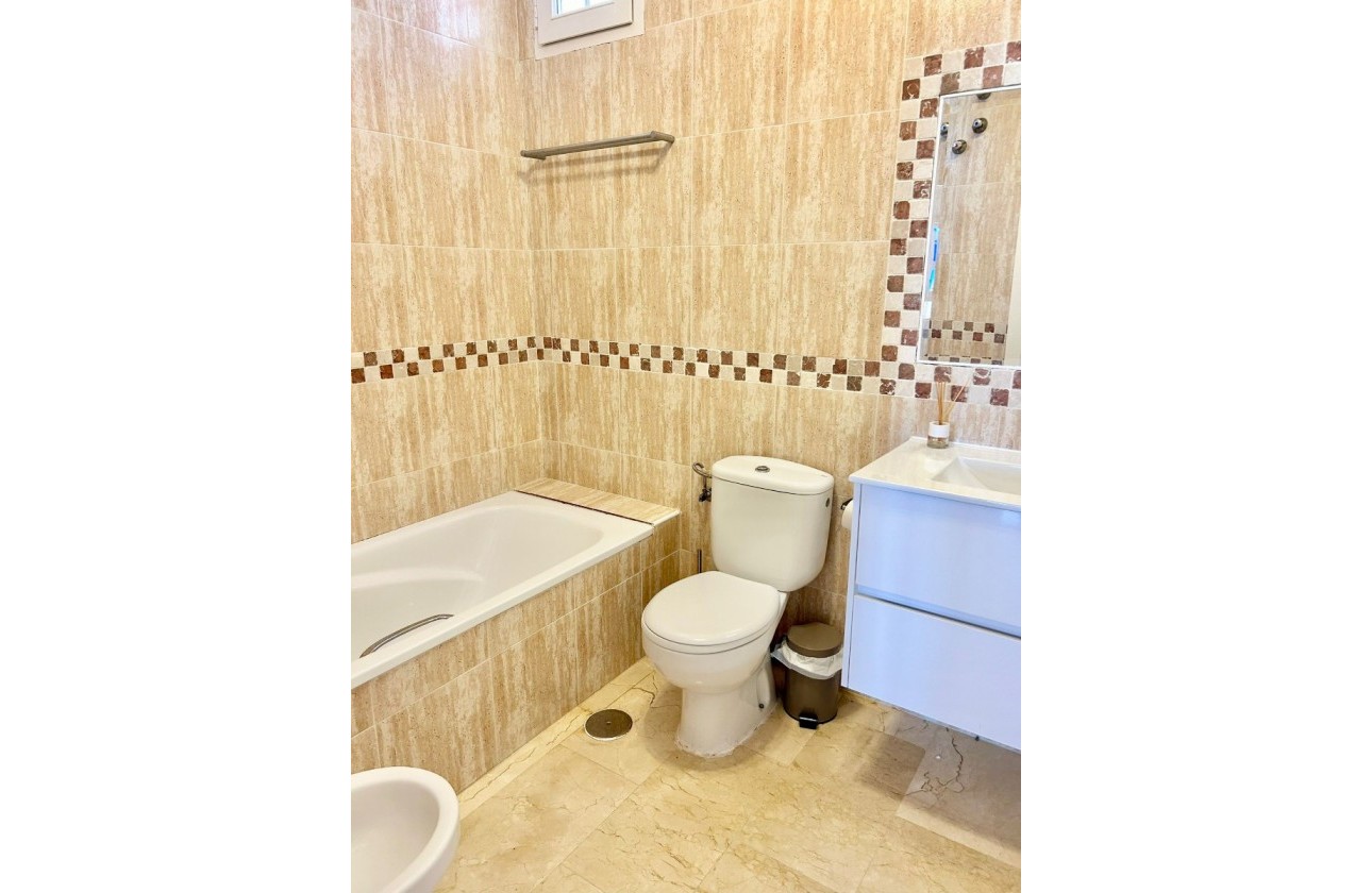 Reventa - Detached Villa - La Fuente