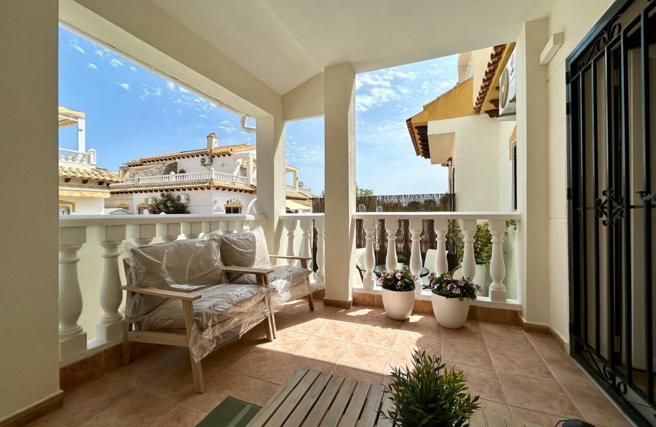 Återförsäljning - Terraced house - Orihuela - Urbanización Perla del Mar