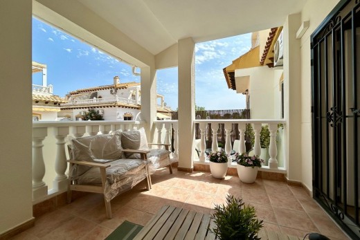 Återförsäljning - Terraced house - Orihuela - Urbanización Perla del Mar