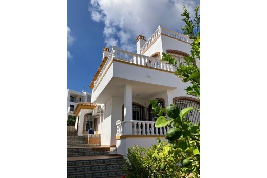 Reventa - Detached Villa - La Fuente