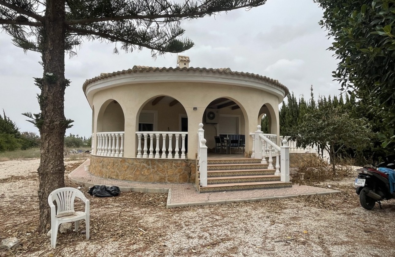 Reventa - FincaCountry House - Daya Vieja