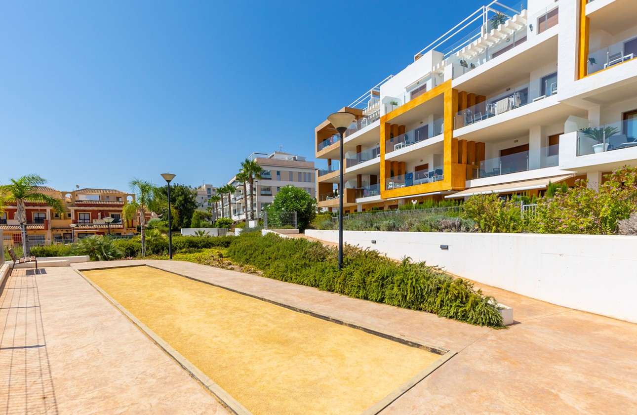 Resale - Apartment - Orihuela Costa - Villamartin