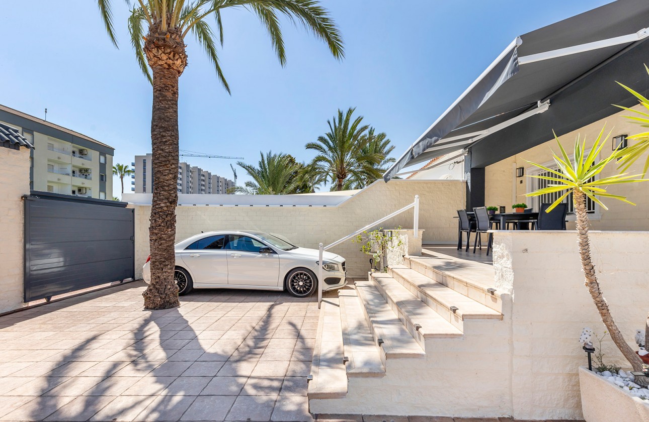 Resale - Villa - Torrevieja - Rocio del Mar