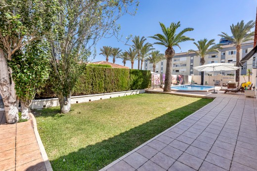 Resale - Villa - Torrevieja - Rocio del Mar