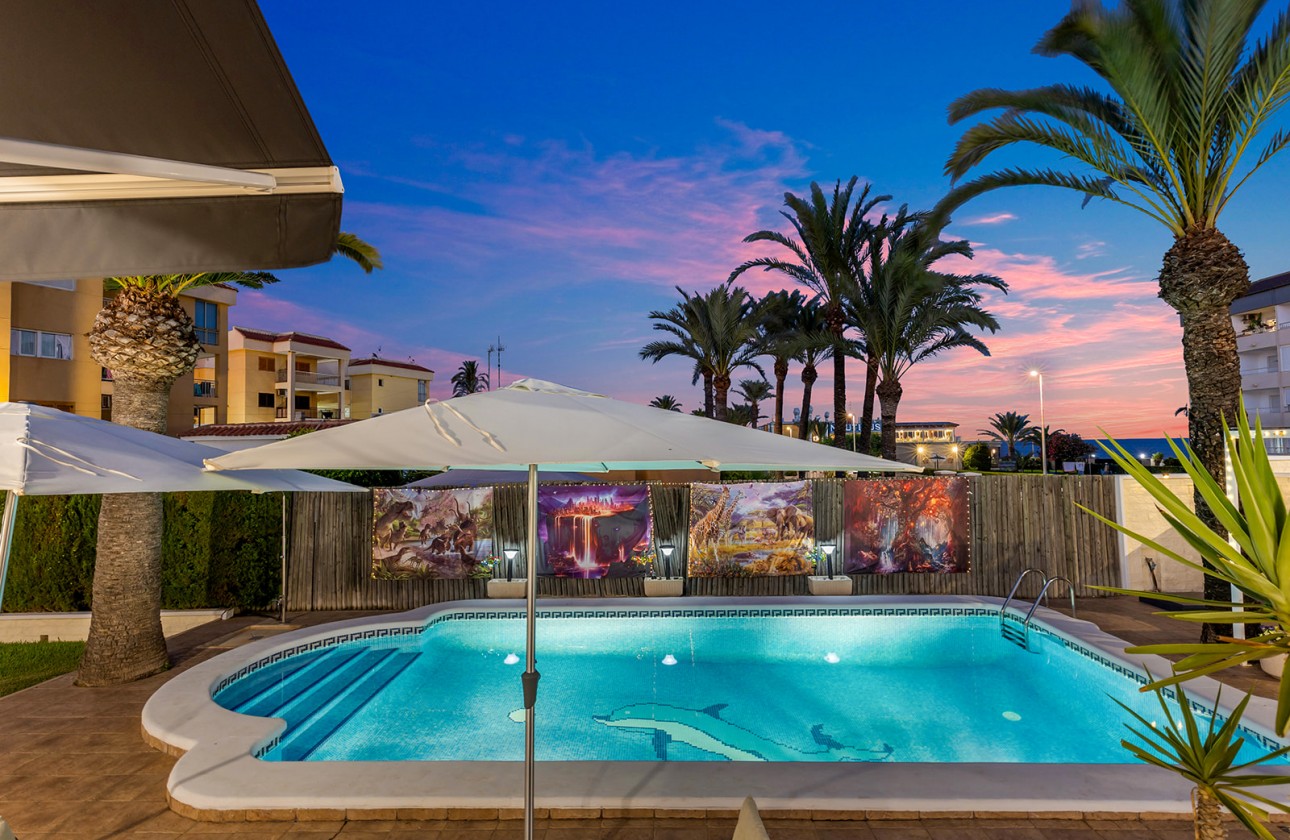 Resale - Villa - Torrevieja - Rocio del Mar