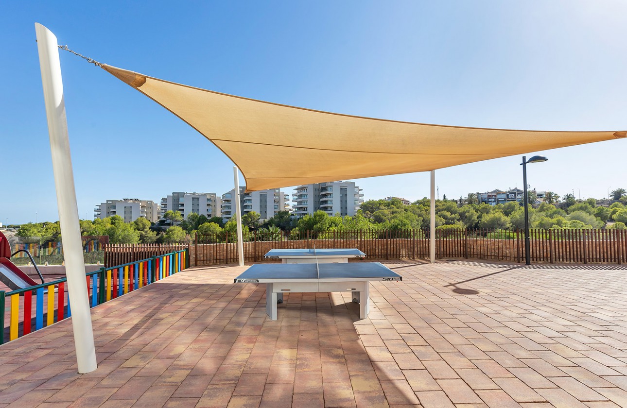 Resale - Apartment - Orihuela Costa - Villamartin