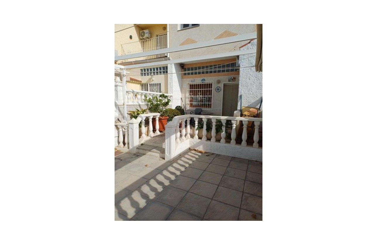 Reventa - Adosado - Torrevieja