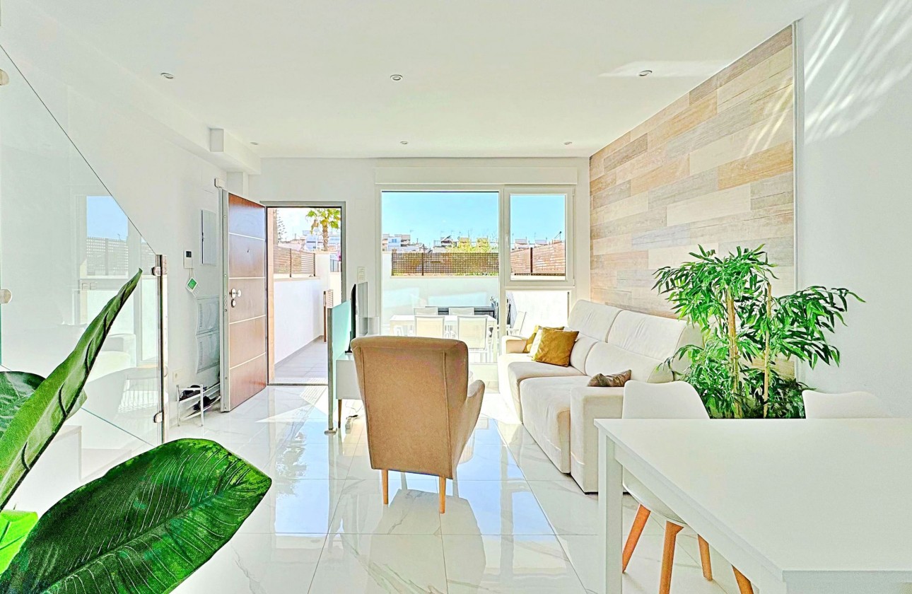 Reventa - Adosado - Torrevieja - Los Balcones