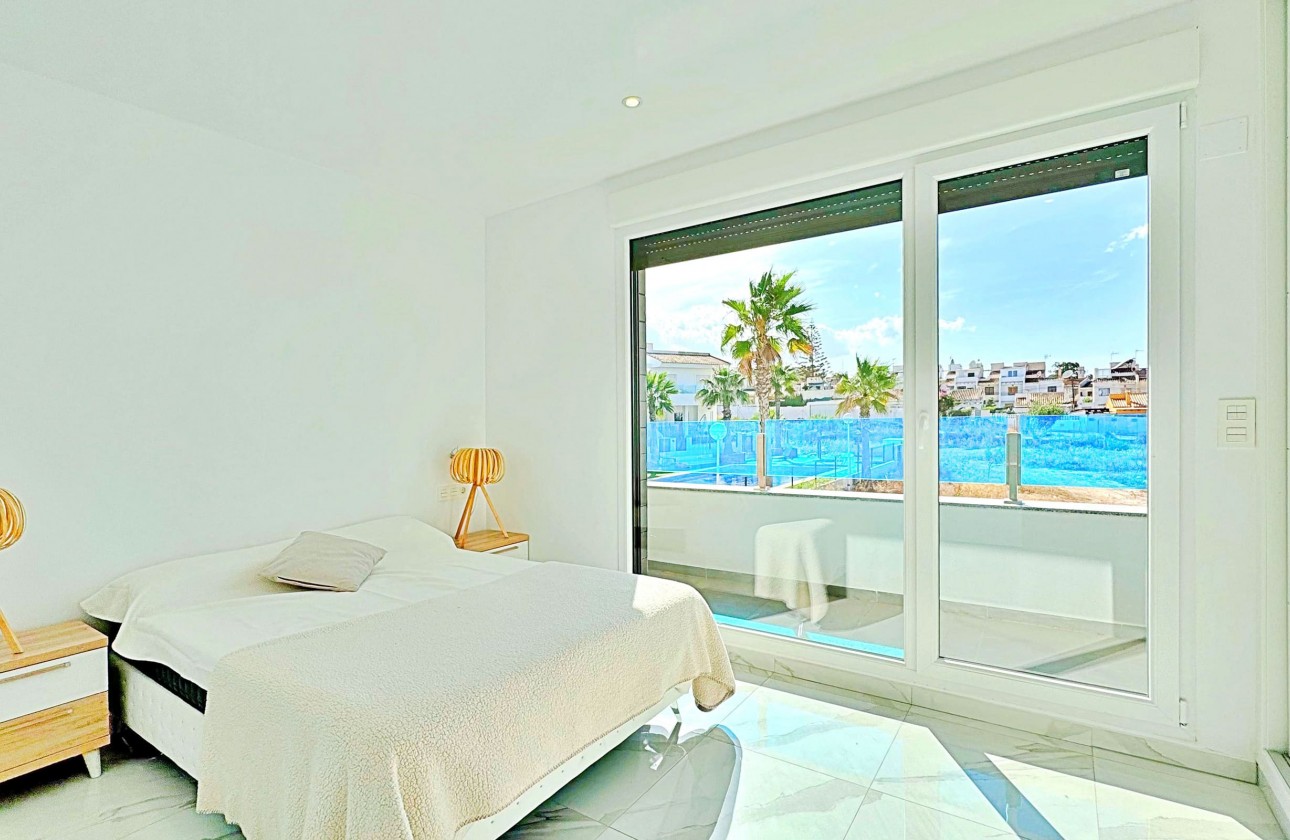 Reventa - Adosado - Torrevieja - Los Balcones