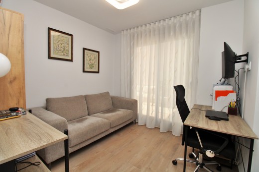 Återförsäljning -  - Villamartin