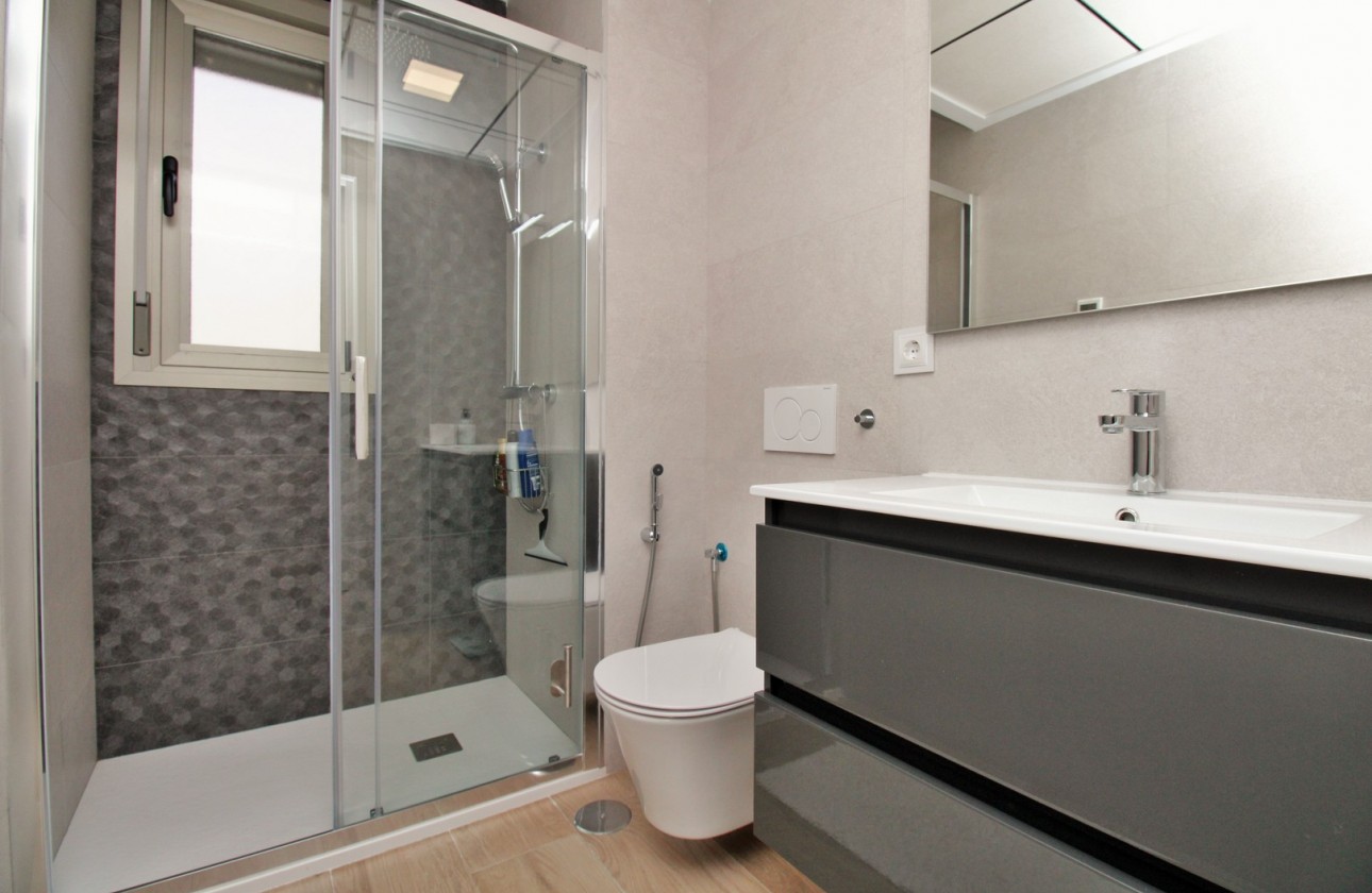 Återförsäljning -  - Villamartin