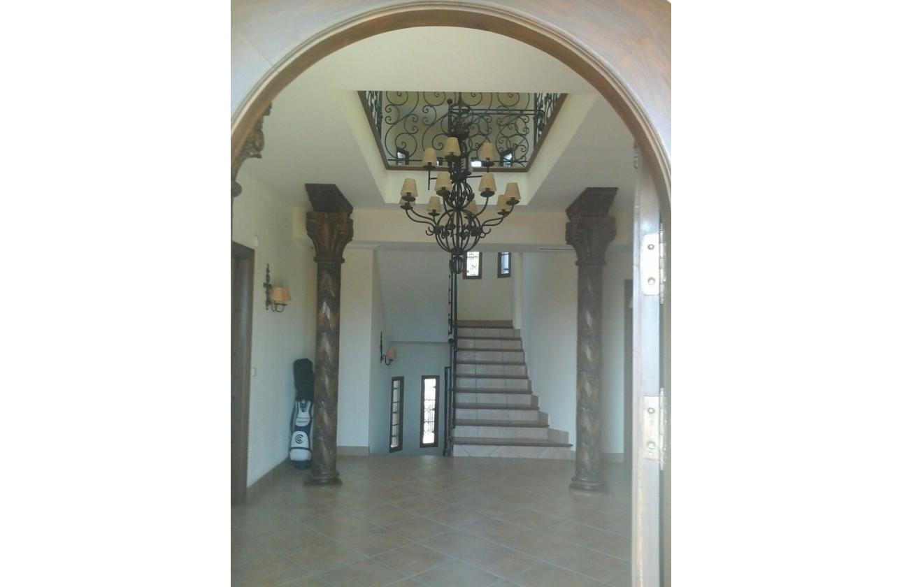 Återförsäljning -  - Elche