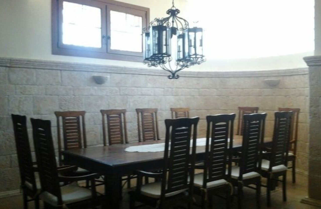 Återförsäljning -  - Elche