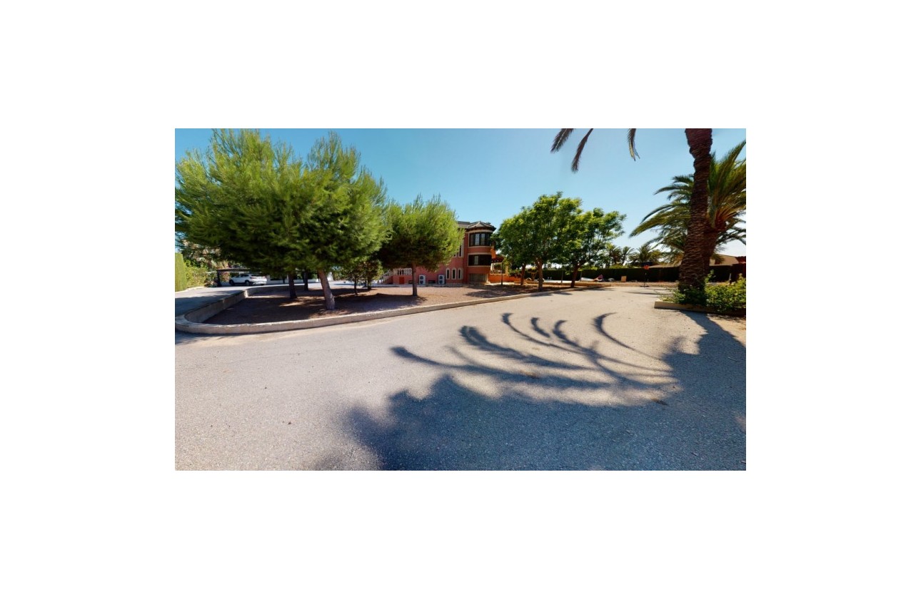 Återförsäljning -  - Elche