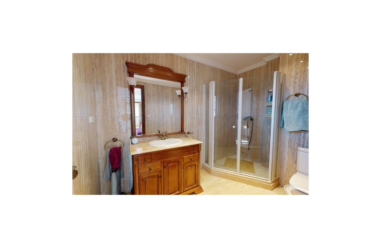 Återförsäljning -  - Elche