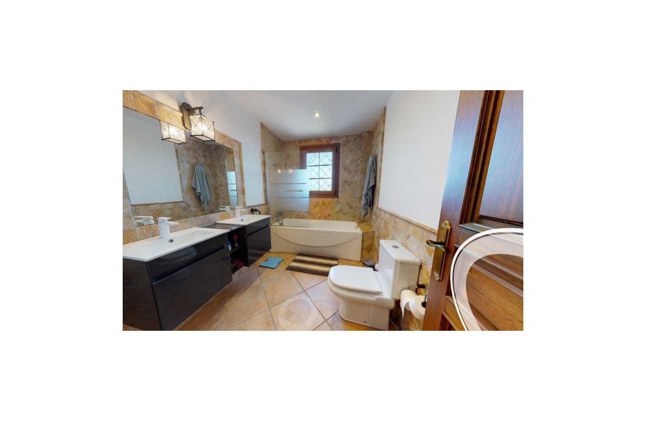 Återförsäljning -  - Elche