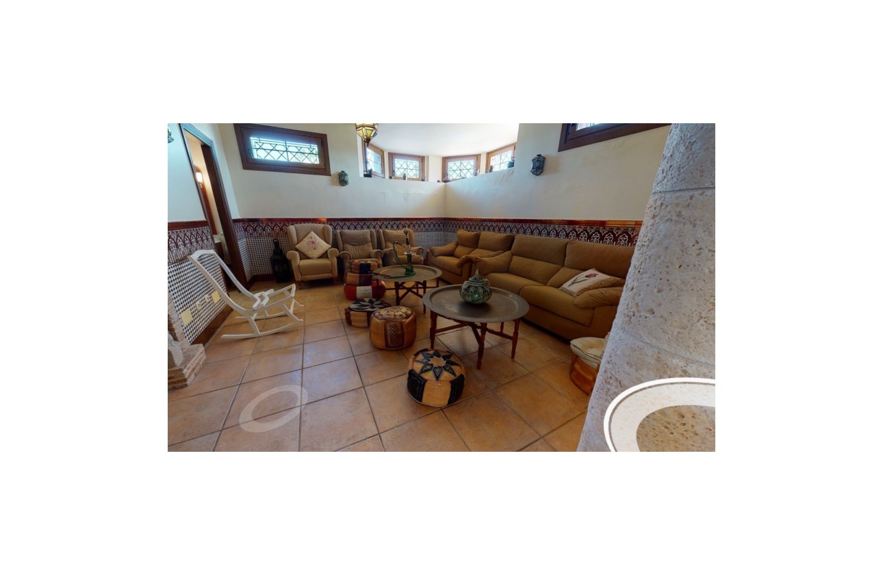 Återförsäljning -  - Elche