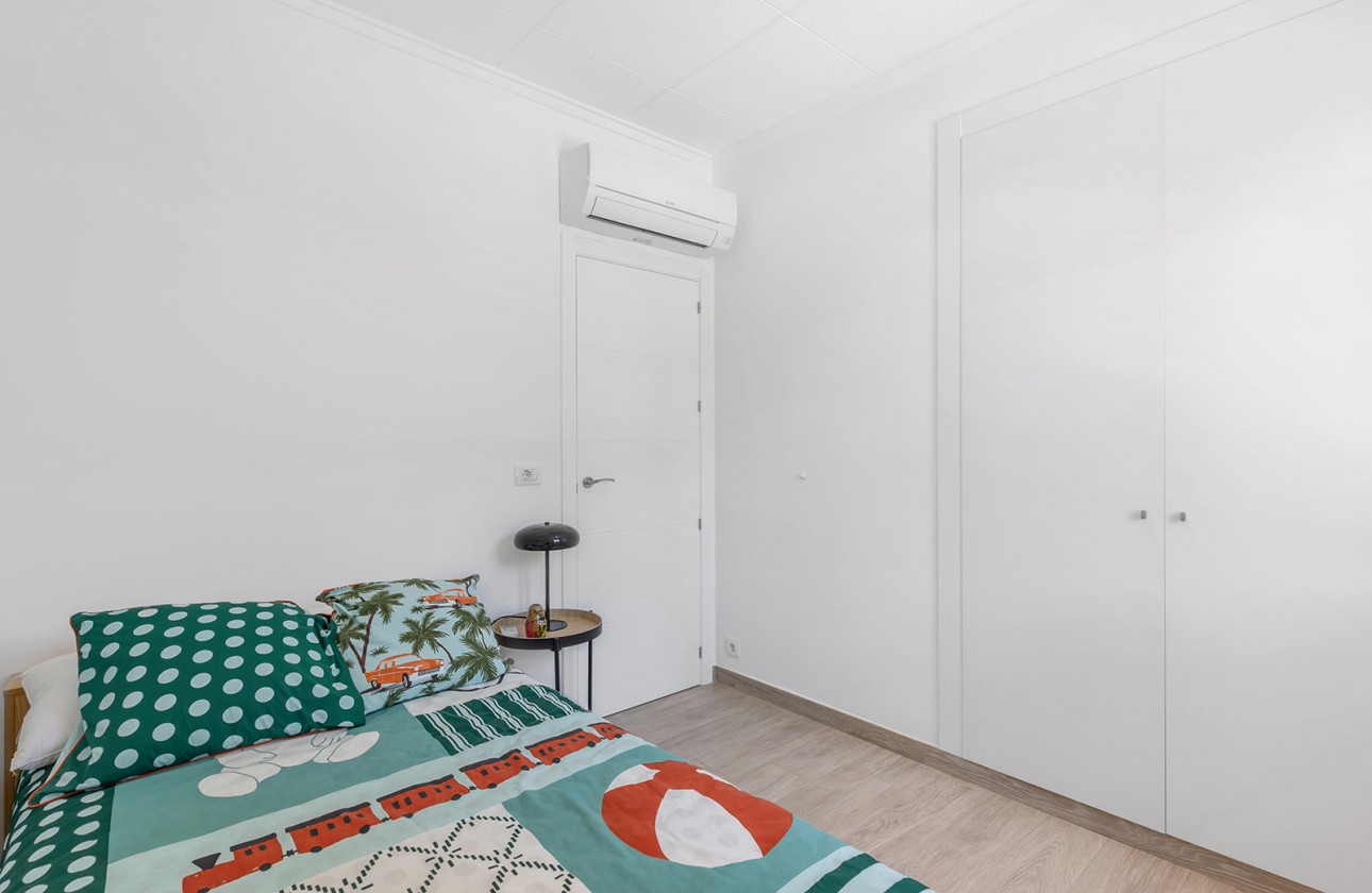 Reventa - Chalet - Orihuela Costa - Punta Prima