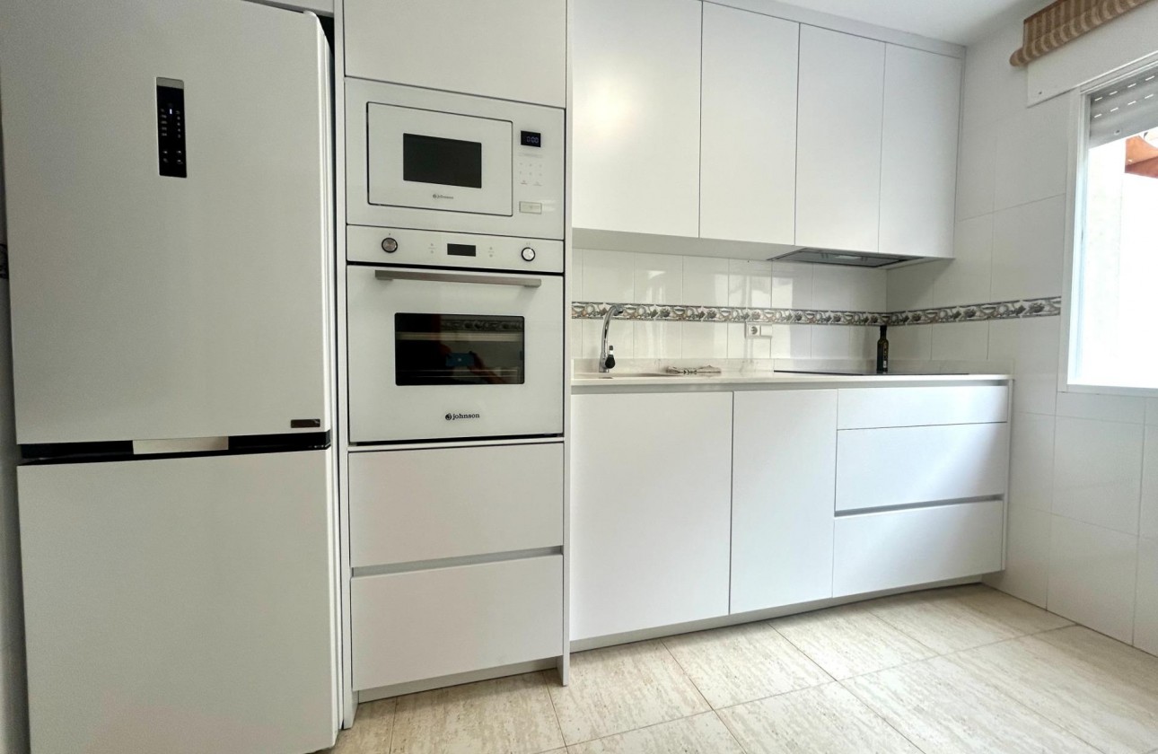 Resale - Terraced house - Orihuela Costa - Campoamor