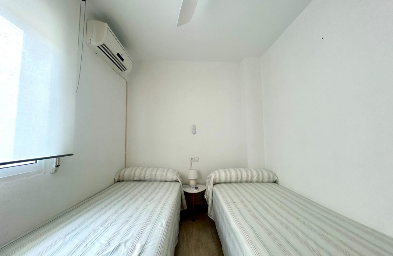 Resale - Terraced house - Orihuela Costa - Campoamor