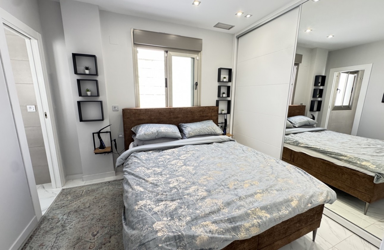 Återförsäljning -  - Villamartin