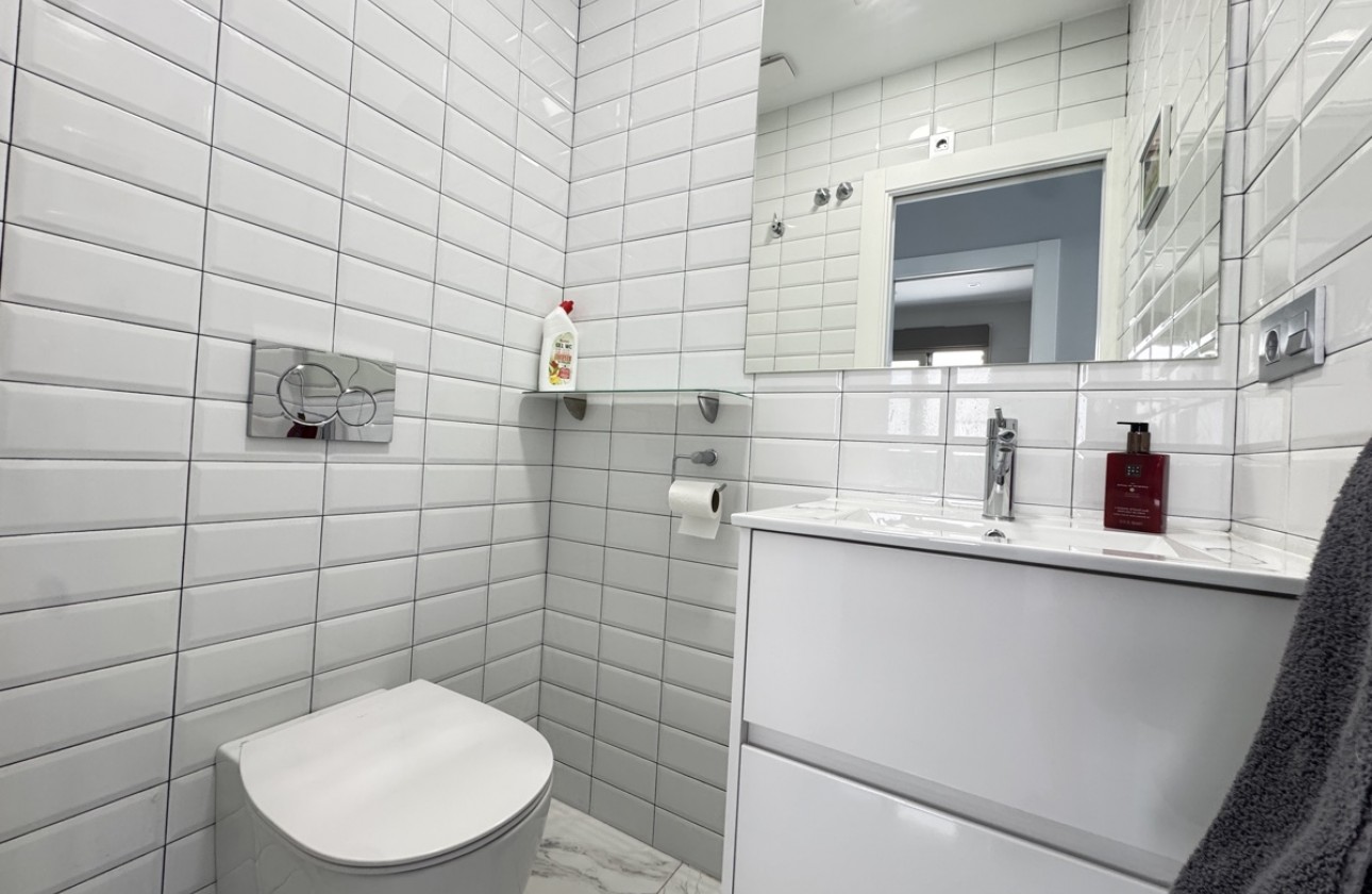 Återförsäljning -  - Villamartin