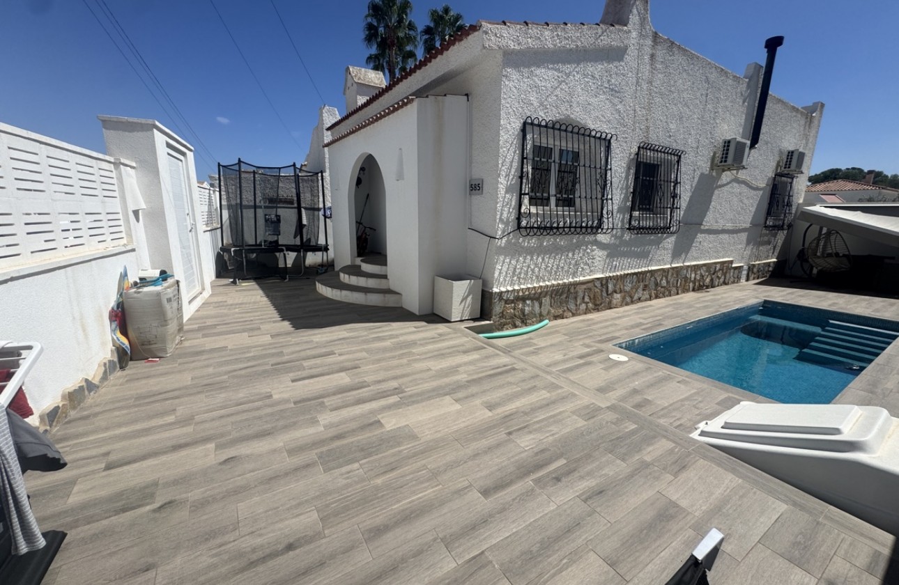 Resale - Villa - Blue Lagoon