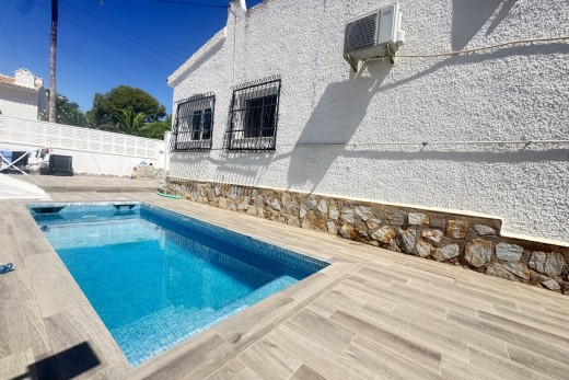 Resale - Villa - Blue Lagoon