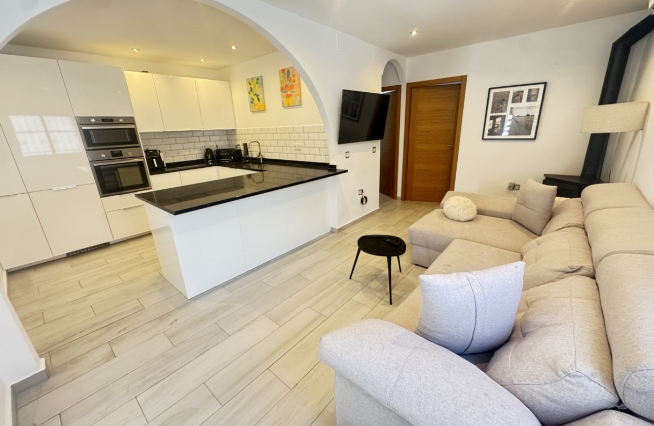 Resale - Villa - Blue Lagoon