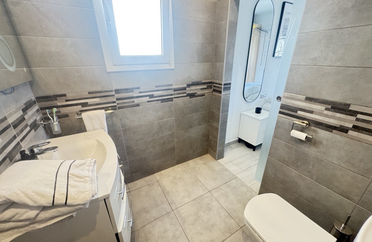 Resale - Villa - Blue Lagoon