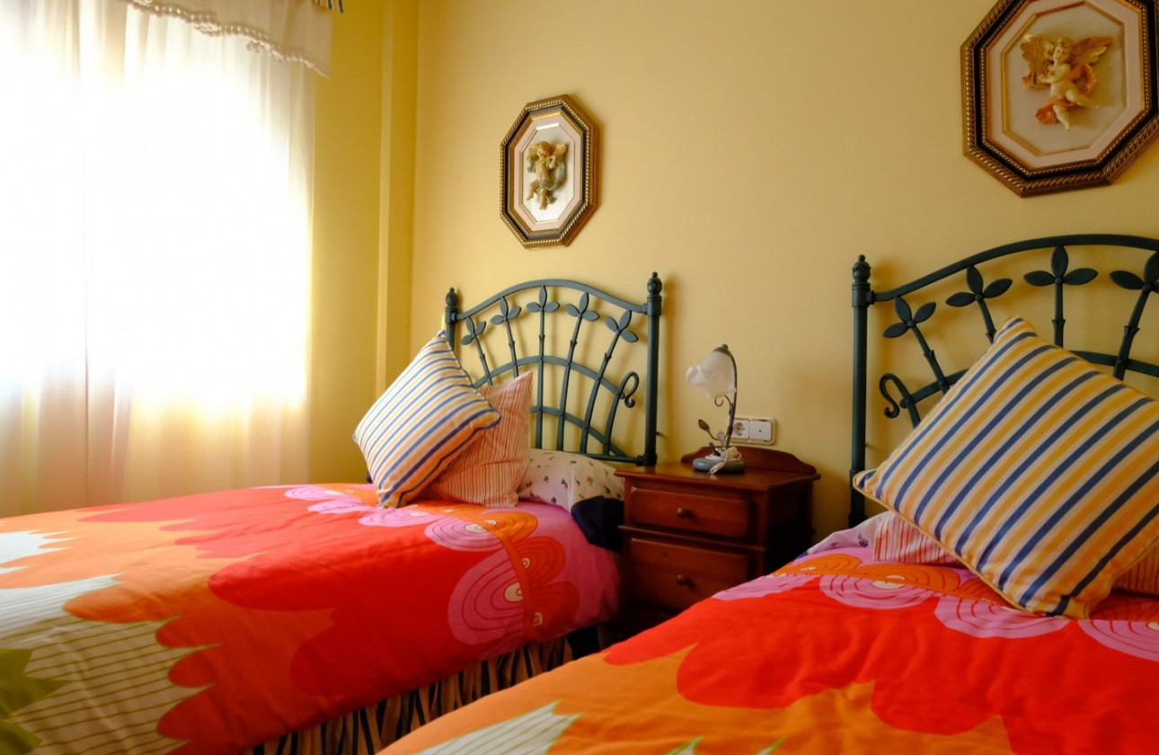 Återförsäljning - finca - Orihuela