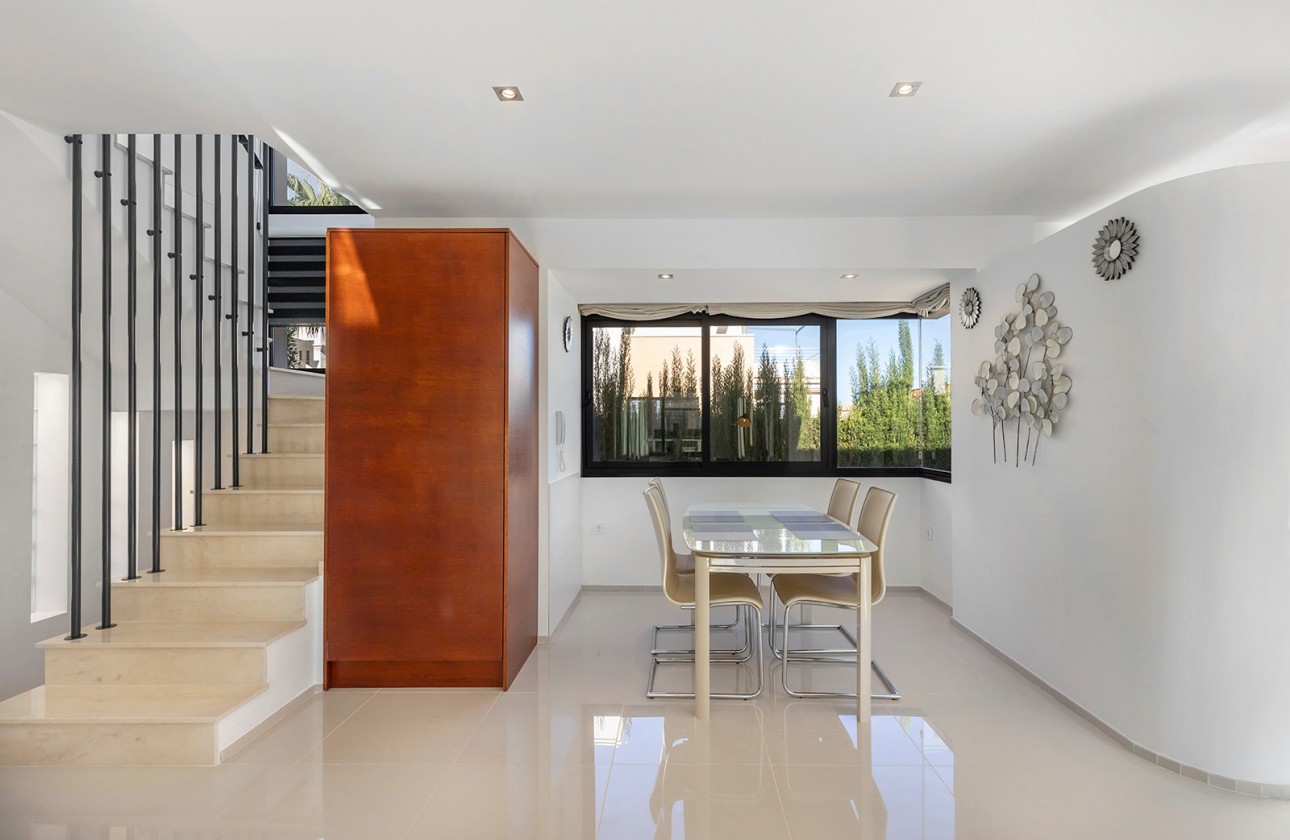 Reventa - Chalet - Orihuela Costa - La Zenia