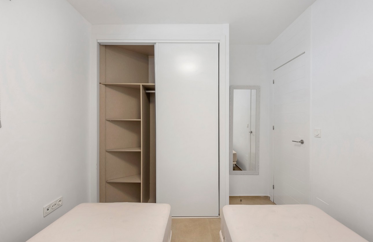 Reventa - Chalet - Orihuela Costa - La Zenia