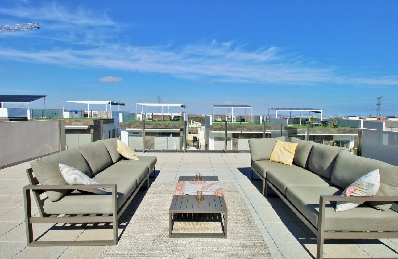 Resale - Villa - Villamartin