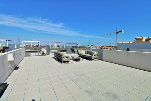 Resale - Villa - Villamartin
