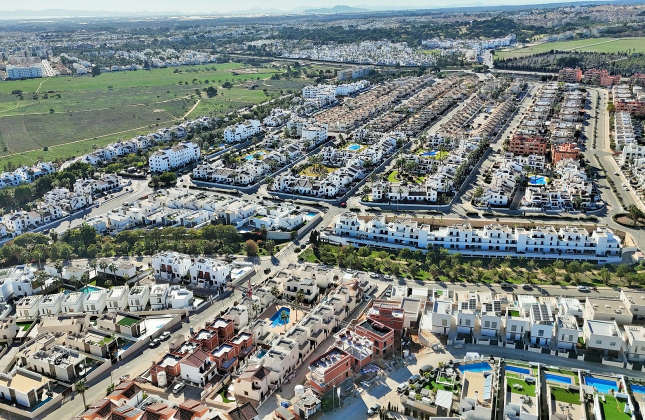 Resale - Villa - Villamartin - PAU 8