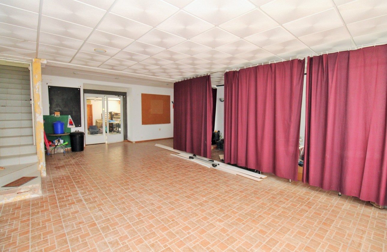 Reventa - commercial - Villamartin