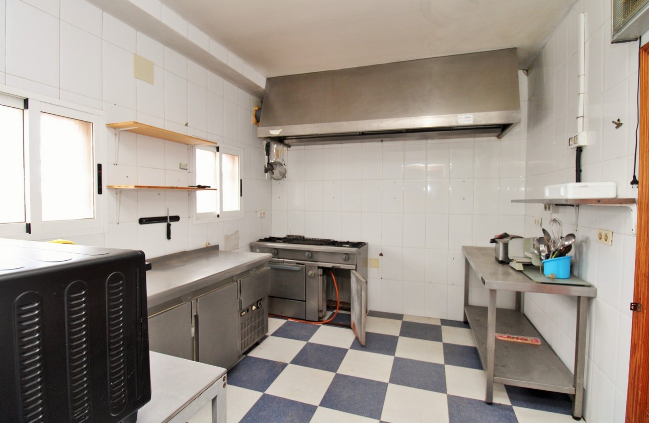 Reventa - commercial - Villamartin