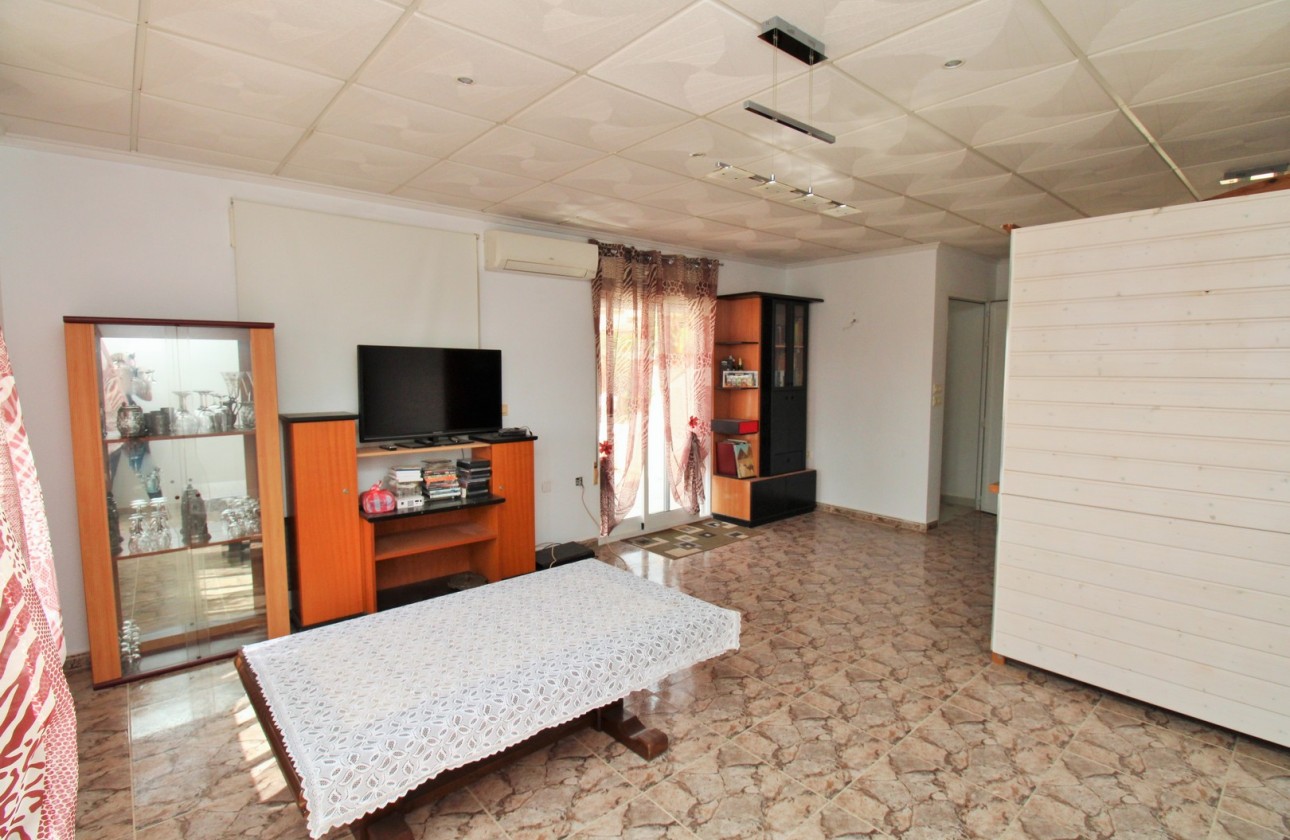 Reventa - commercial - Villamartin